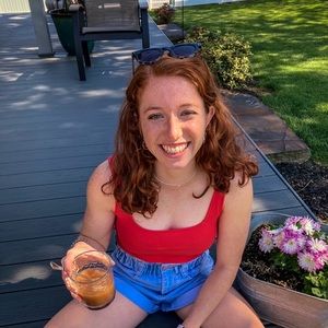 Meet your Posher, Zoe